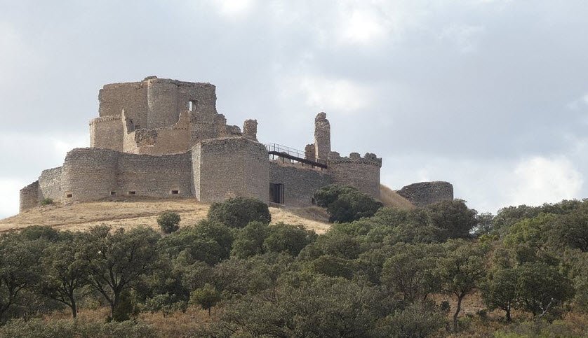 Castillo de Puebla de Almenara, Spain